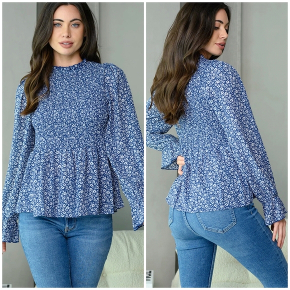 Mi Ami Francesca's Chic Blue Floral Long Sleeves Top - Picture 5 of 11